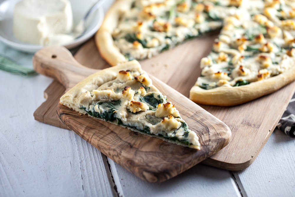 White Pizza with Spinach and Garlic